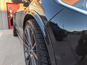Alfa Romeo Stelvio Fender Trim - Carbon Fiber - Feroce Carbon Alfa Romeo Stelvio Fender Trim - Carbon Fiber - Feroce Carbon